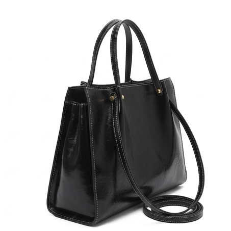Trendyyx The Glossy Black Luxury Bag trendyyx